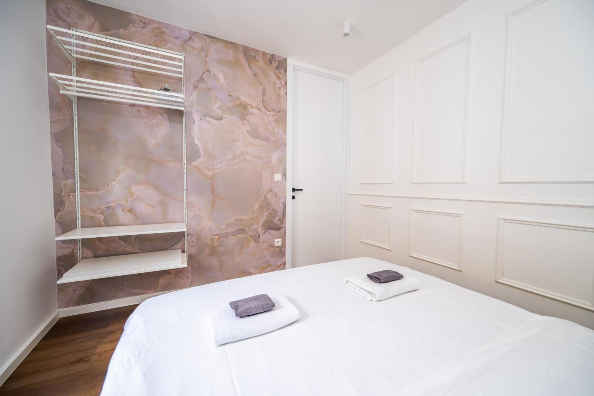 City Center Design Apartments SJJ Esterno foto