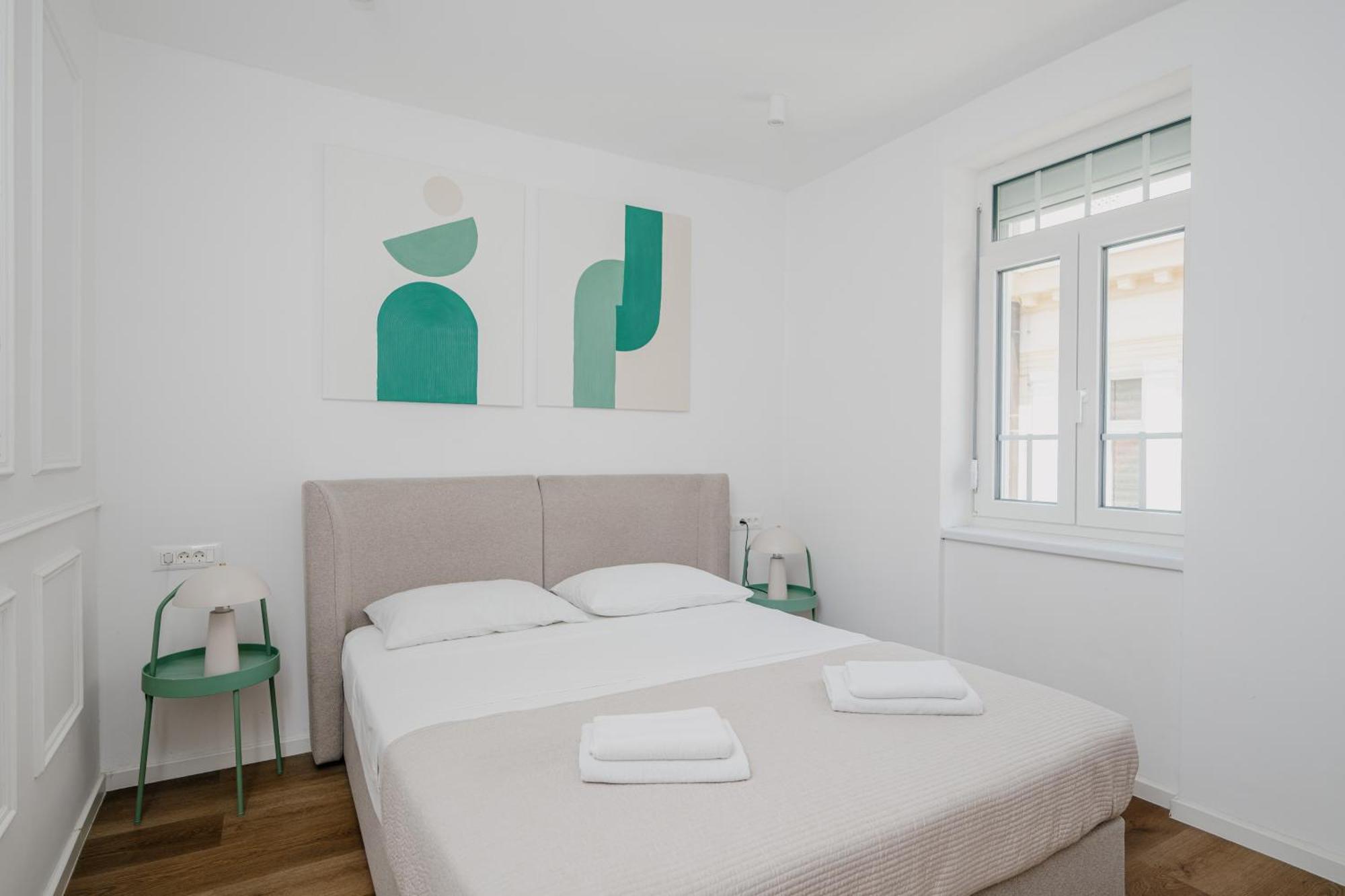 City Center Design Apartments SJJ Esterno foto